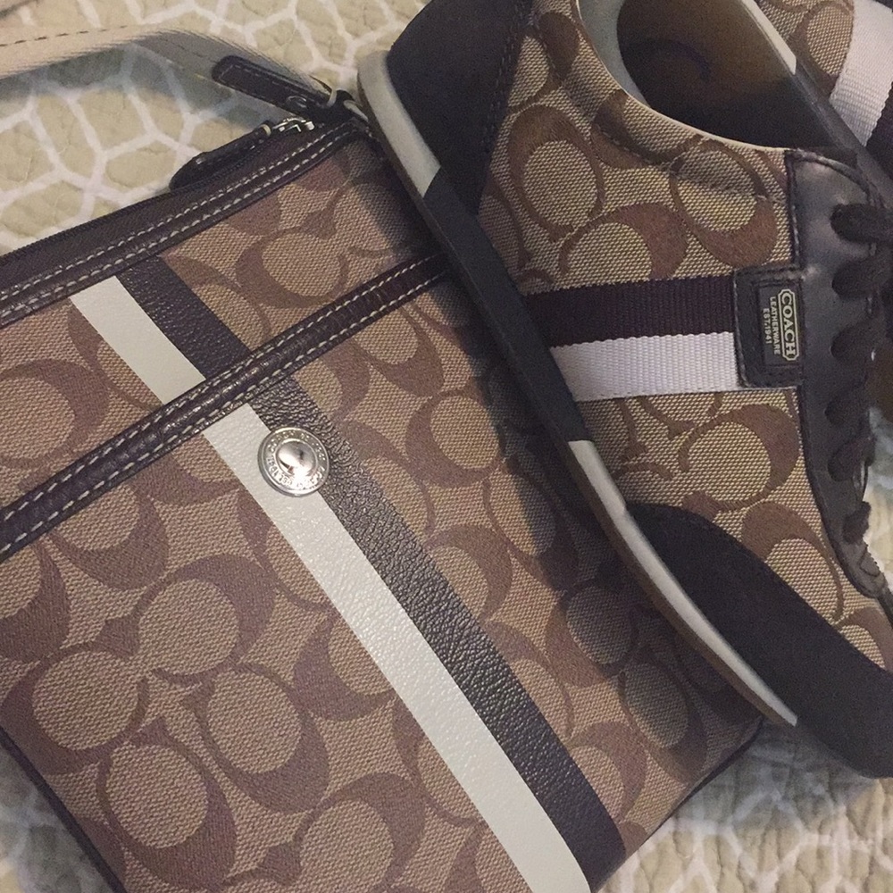 Coach matching set of shoes with crossbody 🖤